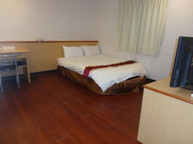 Yi Pin Yuan Hotel Tainan Extérieur photo