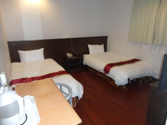 Yi Pin Yuan Hotel Tainan Extérieur photo