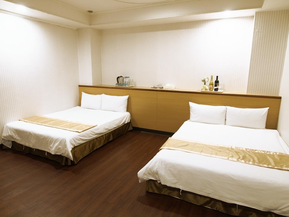 Yi Pin Yuan Hotel Tainan Extérieur photo