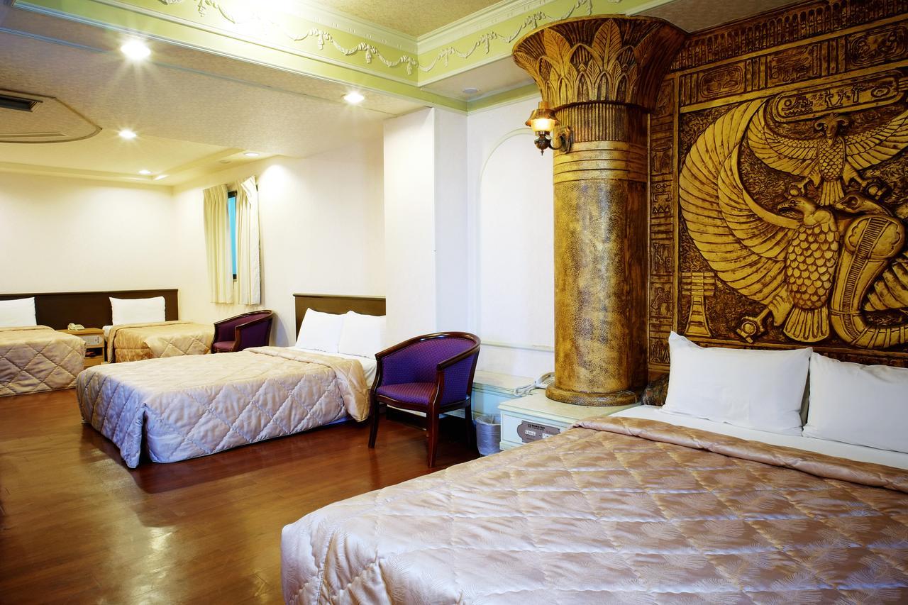 Yi Pin Yuan Hotel Tainan Extérieur photo