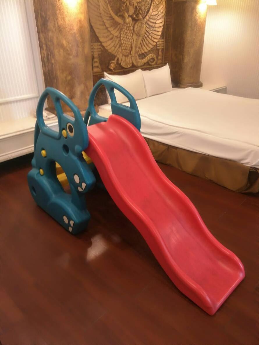 Yi Pin Yuan Hotel Tainan Extérieur photo